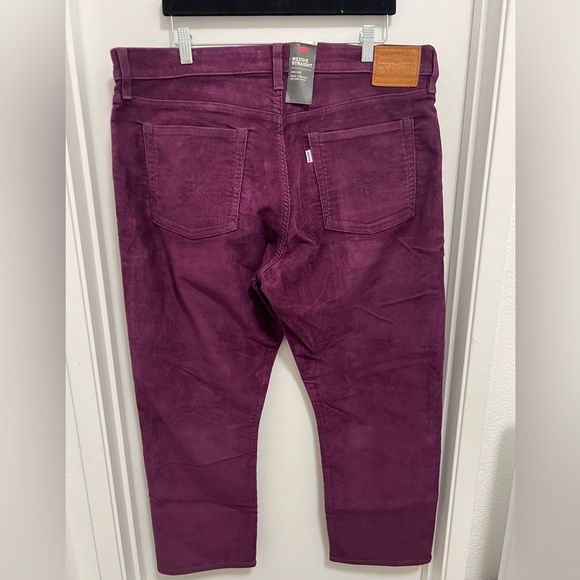 NWT LEVI’S Women Corduroy Burgundy Pants - Picture 2 of 12